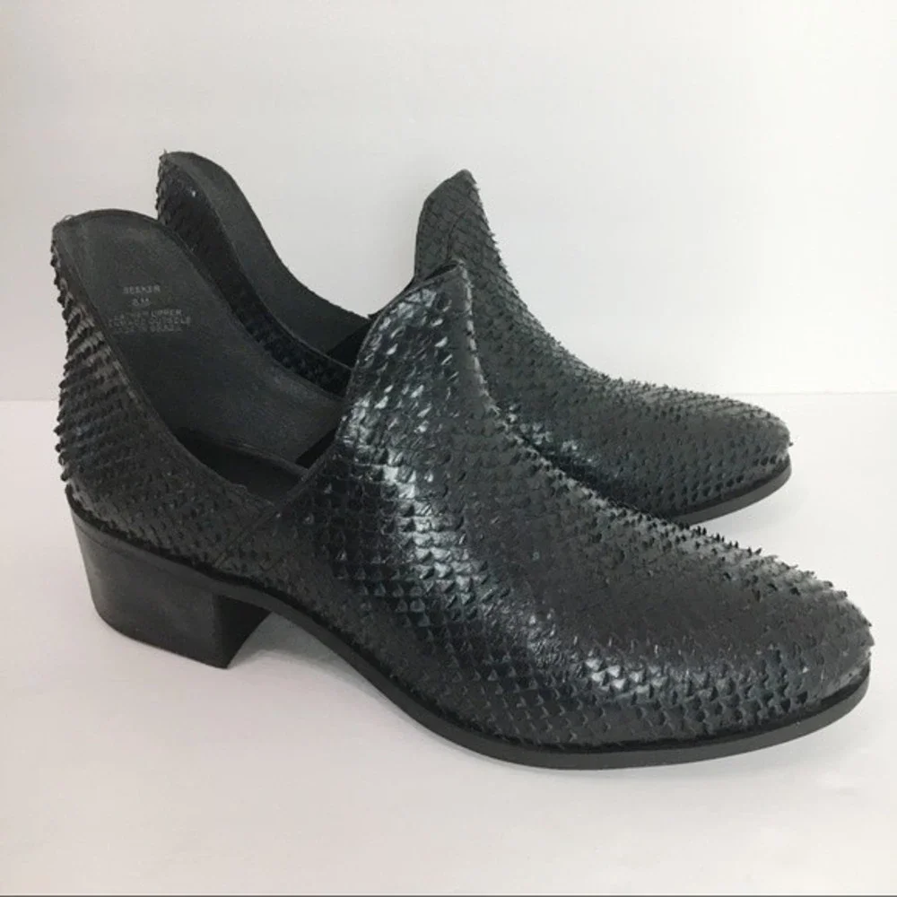 Matisse‎ Size 8 Black Leather Textured Snakeskin Leather Boots Shooties Shoes